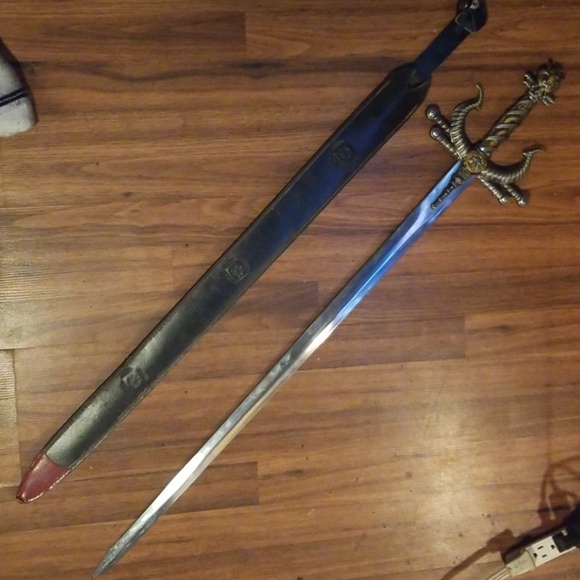 Collectable items - Picture 1 of 3